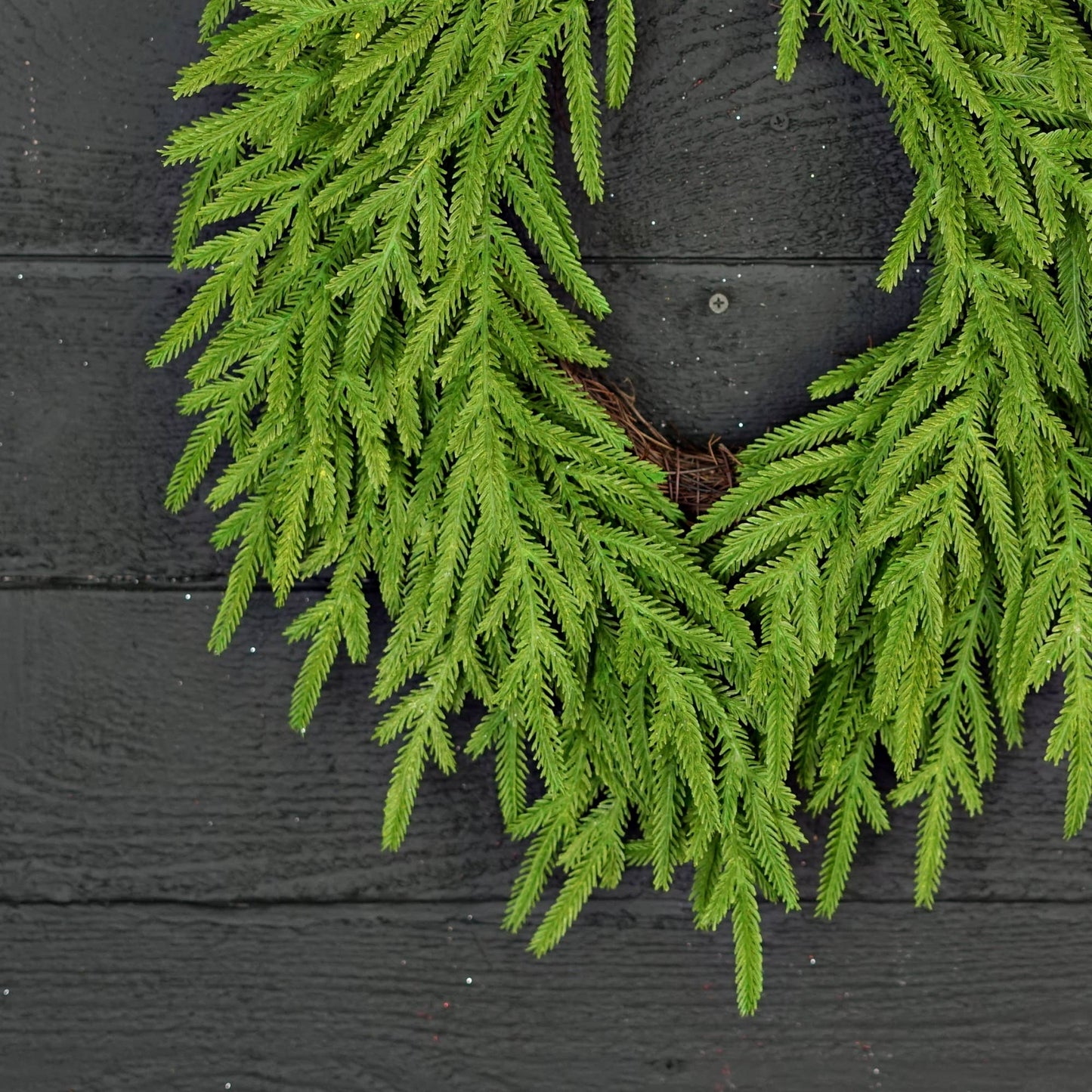 20inW Heart Twig Wreath-Soft Touch Evergreen Norfolk