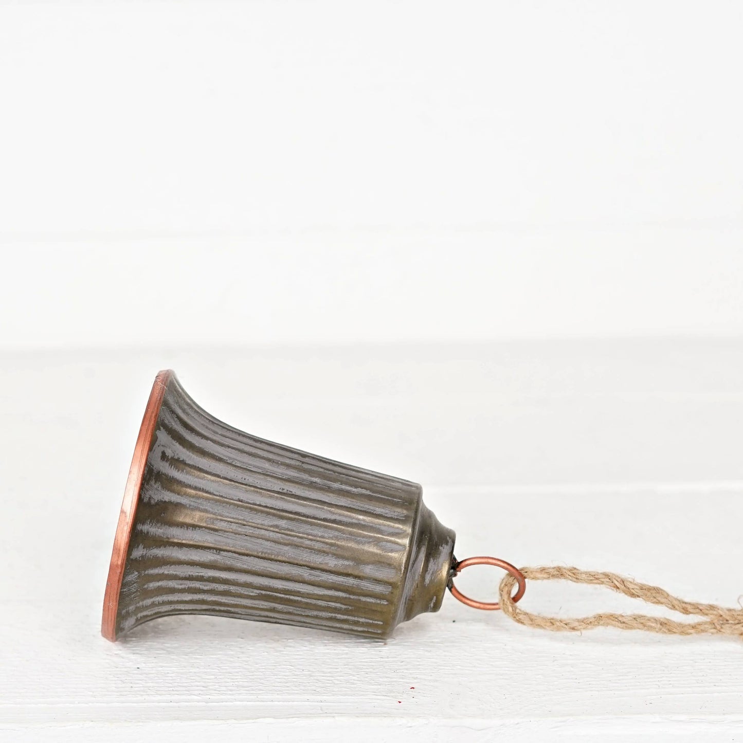 M11129- 4.5X6.5IN BRONZE LIBERTY BELL ORNAMENT