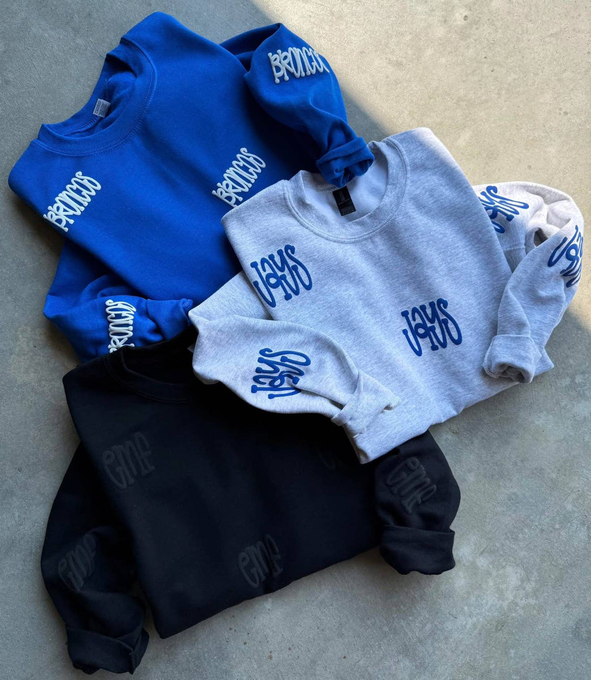 Panther Puff Scattered Crewneck