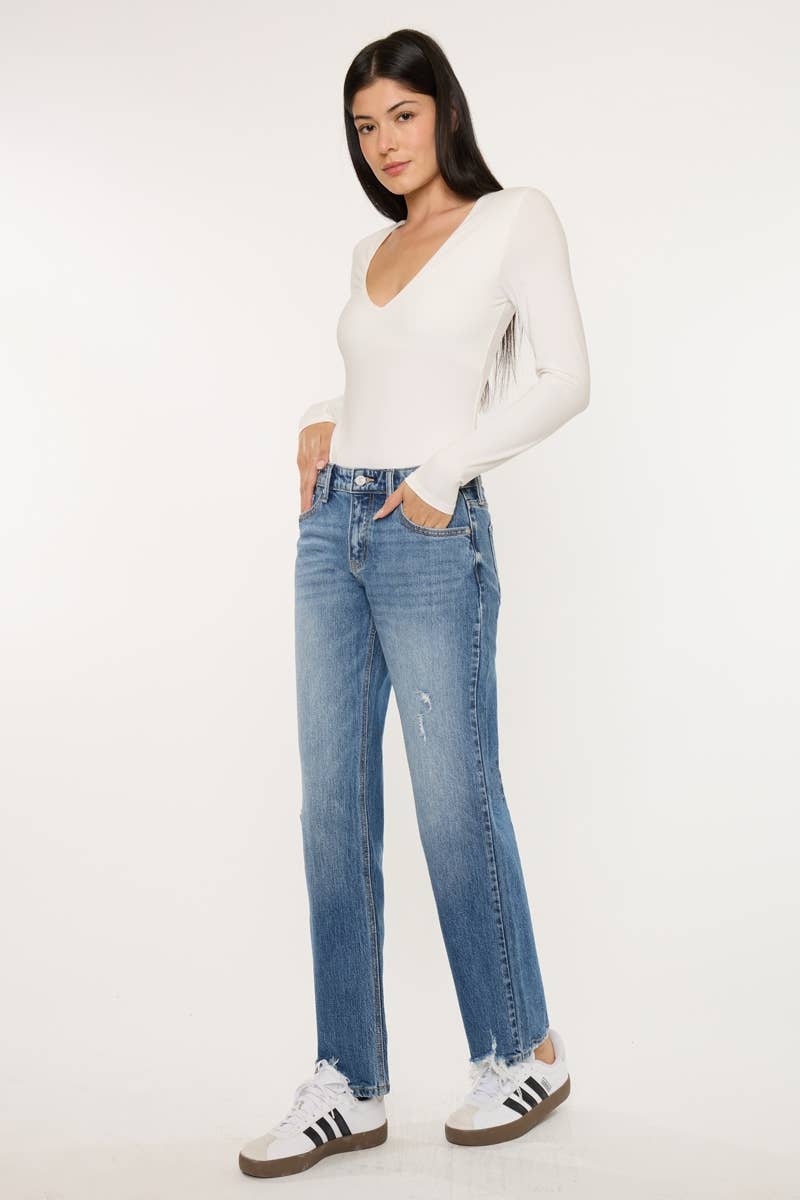 MID RISE TRUE STRAIGHT JEANS