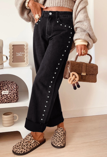 Studded Detail Straight Leg Casual Loose Jeans