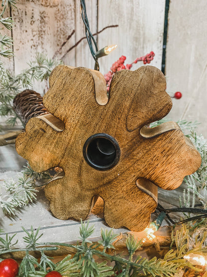 Snowflake Taper Holder 3.5x5.5in