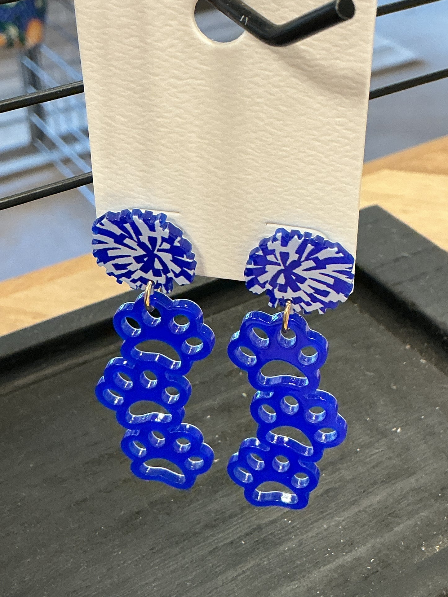 GAMEDAY Cheerleading Pom & Paw Earrings